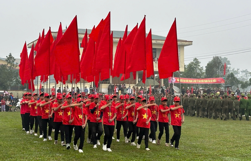 Diễu hành - Đại hội thể dục thể thao xã Hà Linh năm 2025