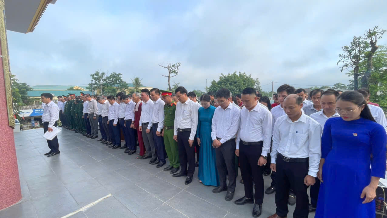 Xã Hà Linh tổ chức nhiều hoạt động ý nghĩa, thiết thực kỷ niệm 79 năm  Ngày Thương binh - Liệt sĩ (27/7/1947 - 27/7/2026)